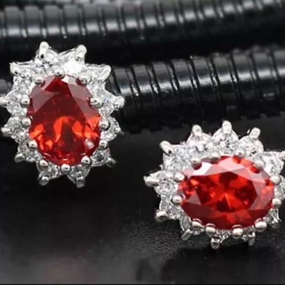 🔴Ruby Red Gemstone  Sterling Silver Plated Crystal Rhinestones Jewelry Set - Picture 6 of 8